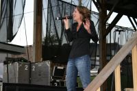 Erica Leigh in Concert